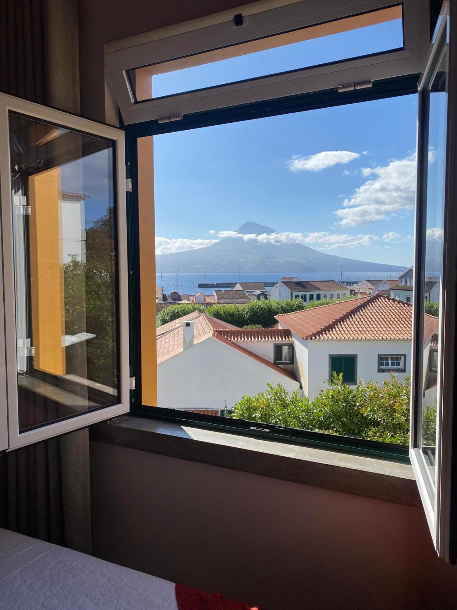 Hospedaria Verdemar Horta  Exteriör bild