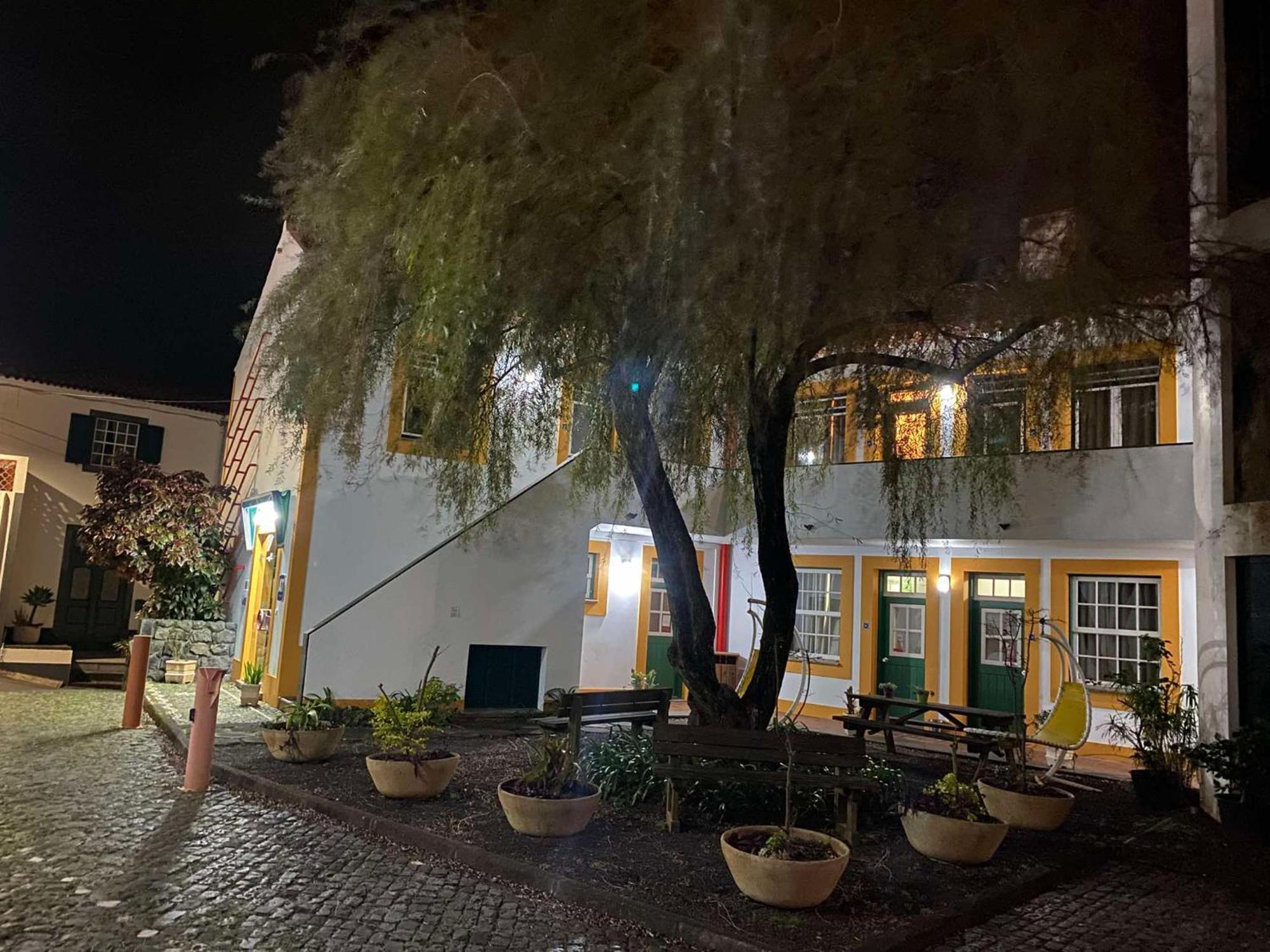 Hospedaria Verdemar Horta  Exteriör bild